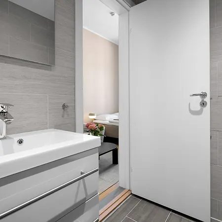 Bohemian - Self-service *